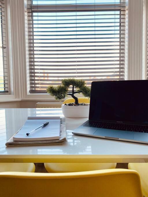 Beautiful Space Stylish And Modern! Perfect Location Blackpool Zewnętrze zdjęcie